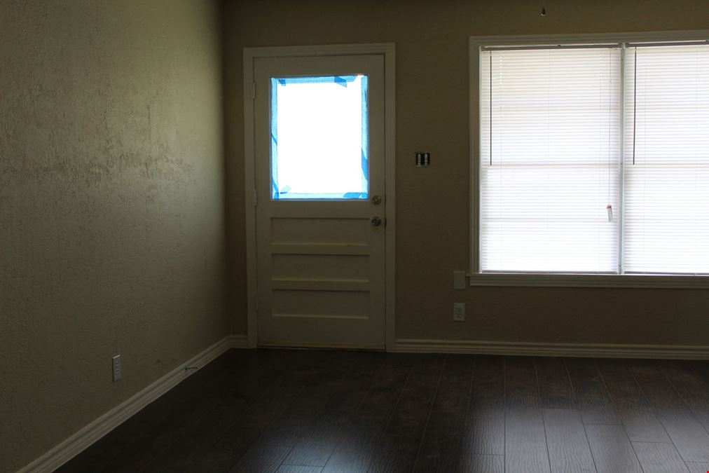 5605 George Bush Dr, Katy, TX 77493
