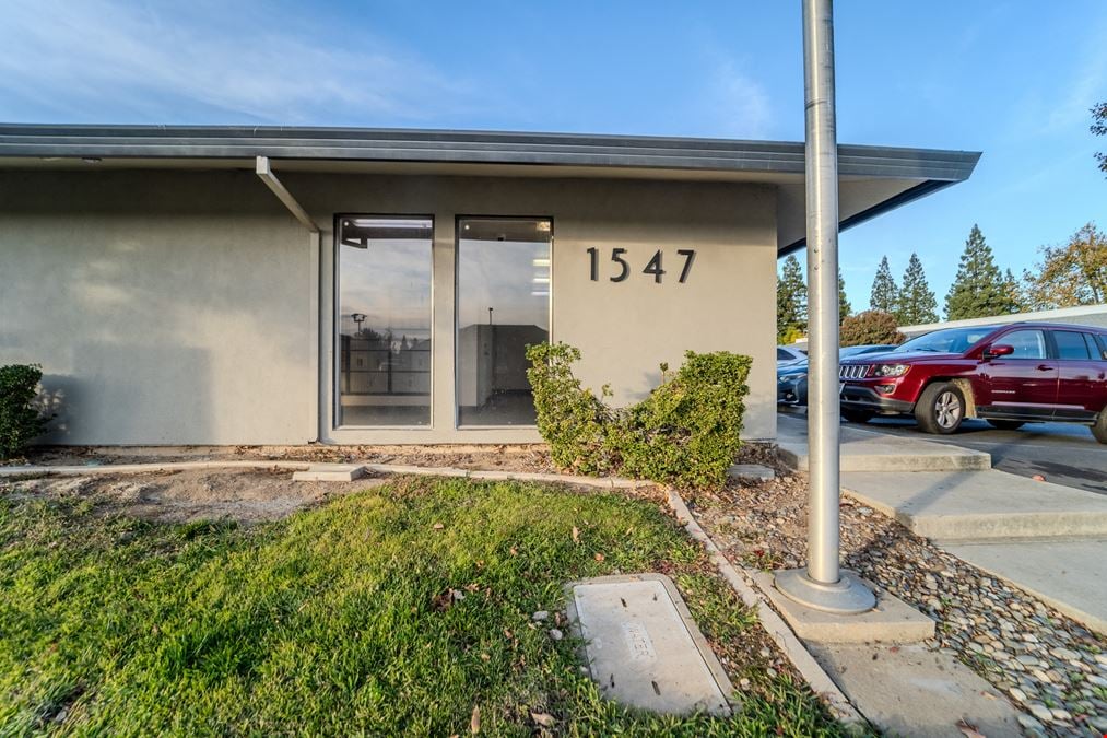 1547 Starr Dr
