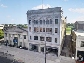573 Broadway