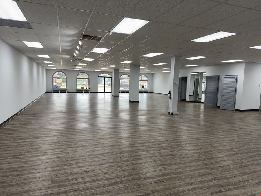 Historic 10,094 SF W Franklin St. Property