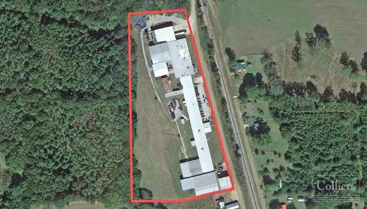 83,675± SF Industrial Building on 9.52± AC in Como, MS