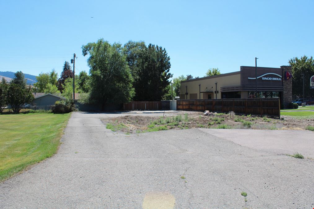 2141 Mcdonald Ave