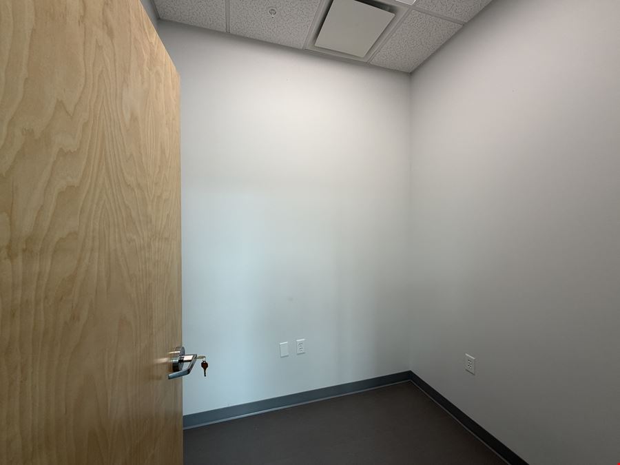 Gates Creek Corporate Center
