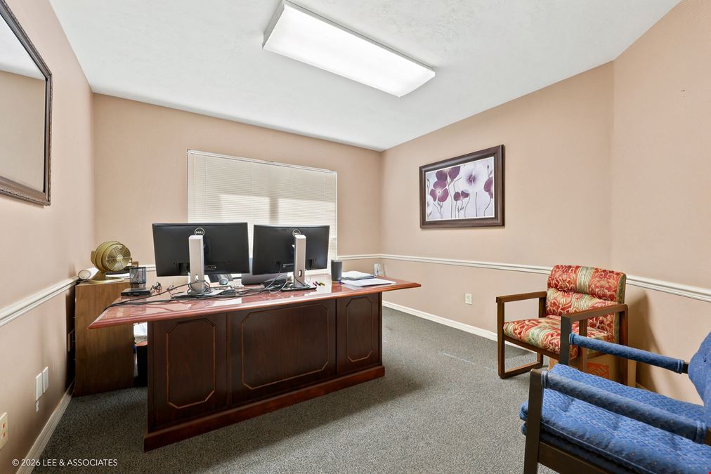 Professional Office Suite - 2321 NW 41st Street, Suite A1