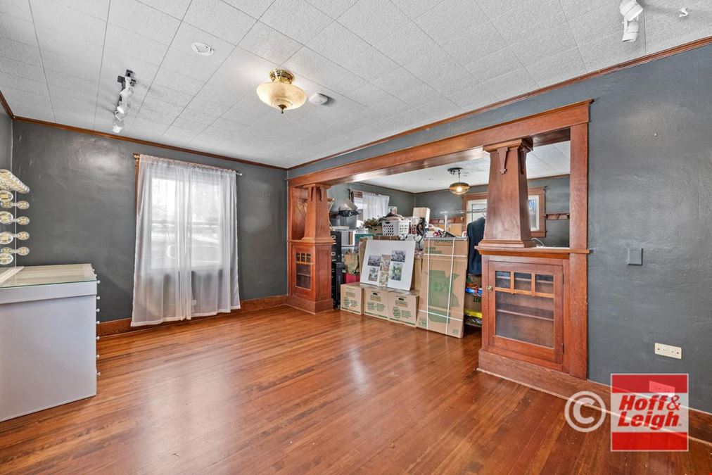 2606 W Alamo Avenue & 5765 S Curtice Street