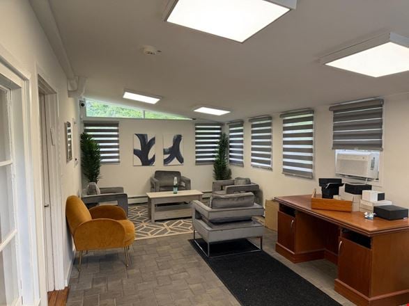 Preview of Office space for Rent at 480 Kings Hwy