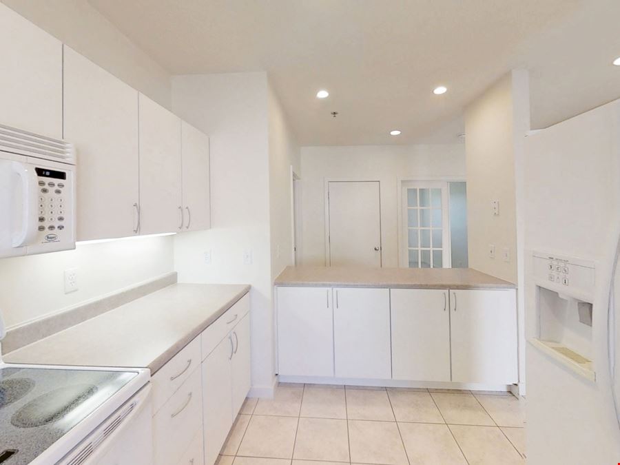 Cranberry Court Apartments