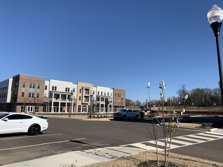 Lakeland Town Square