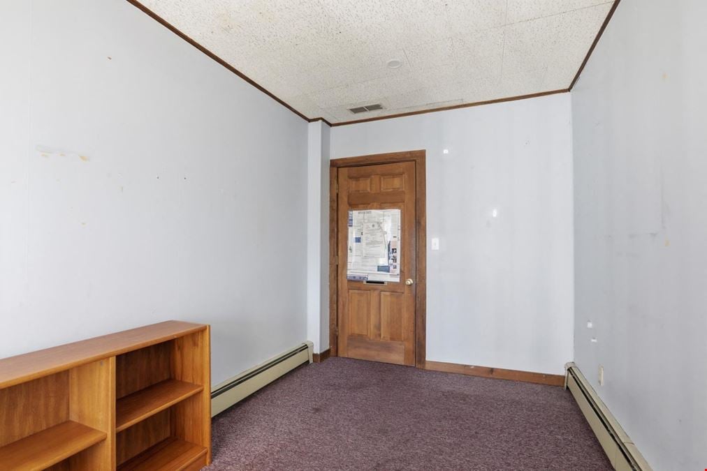 Office or Retail Spaces for Lease in Downtown Georgetown