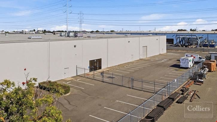 ±28,815 - ±74,049 SF Industrial Space Availalbe