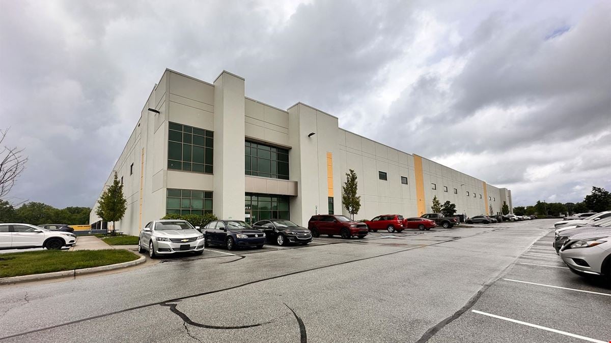 5325 Seerley Rd, Indianapolis, IN 46241