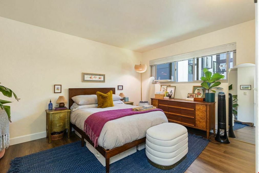 Green Lake 5 Unit