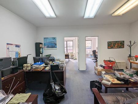 Preview of commercial space at 133 W 72nd St