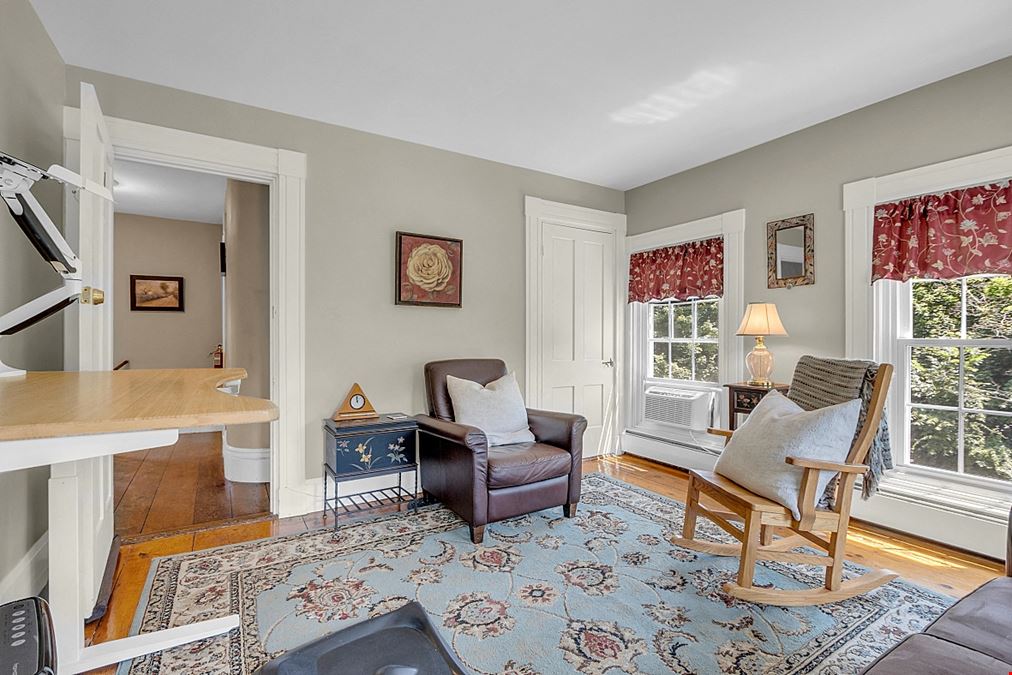 47 Prospect Street West Boylston, MA