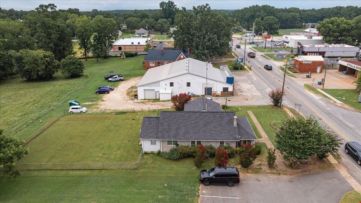 295 General Daniel Ave N