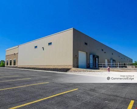 Preview of commercial space at 7910 Lehigh Crossing
