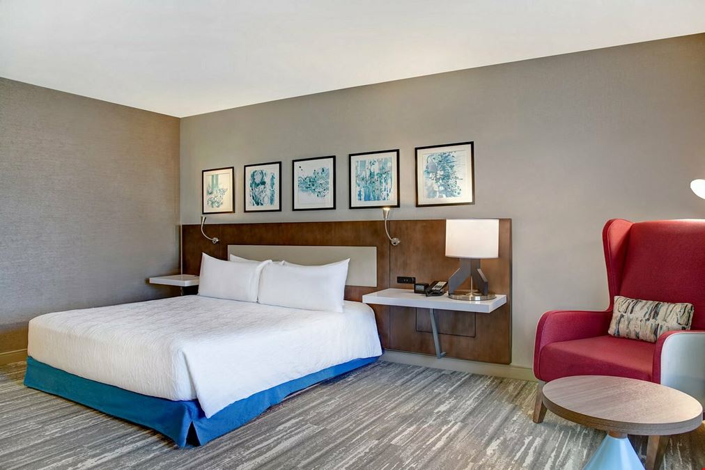 Hilton Garden Inn Kansas City KS