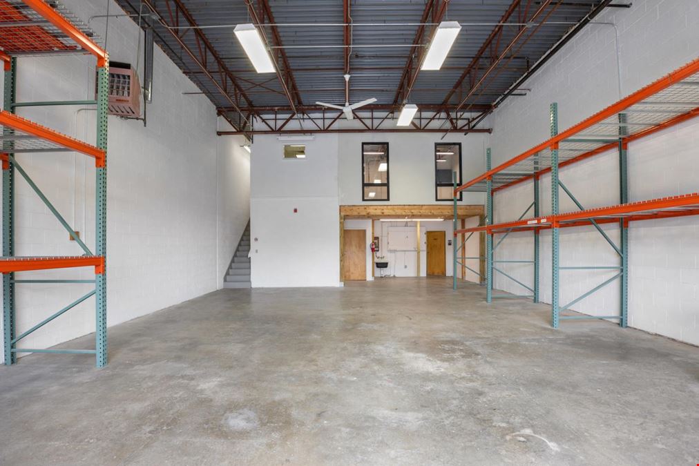 2,650sf Flex Space for Lease in Seaport Business Park, Newburyport. MA