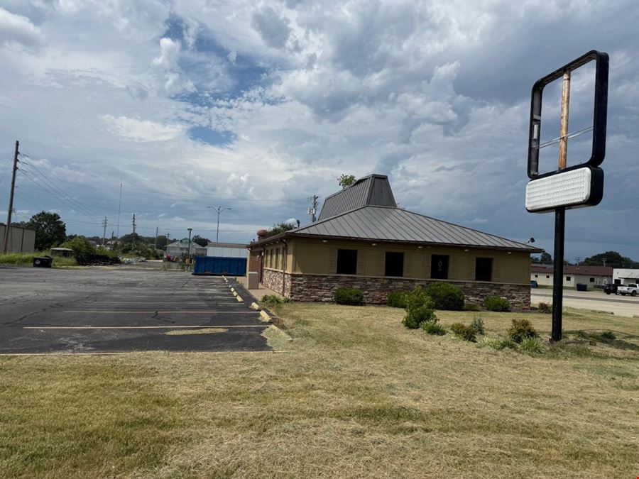 1714 W. Main St
