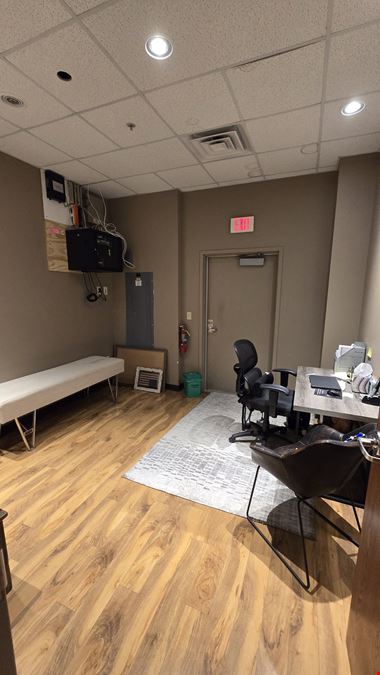 VILLAGE POINTE SOUTH SUBLEASE