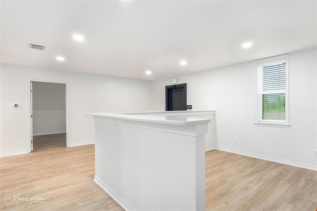 1010 Contractors Circle