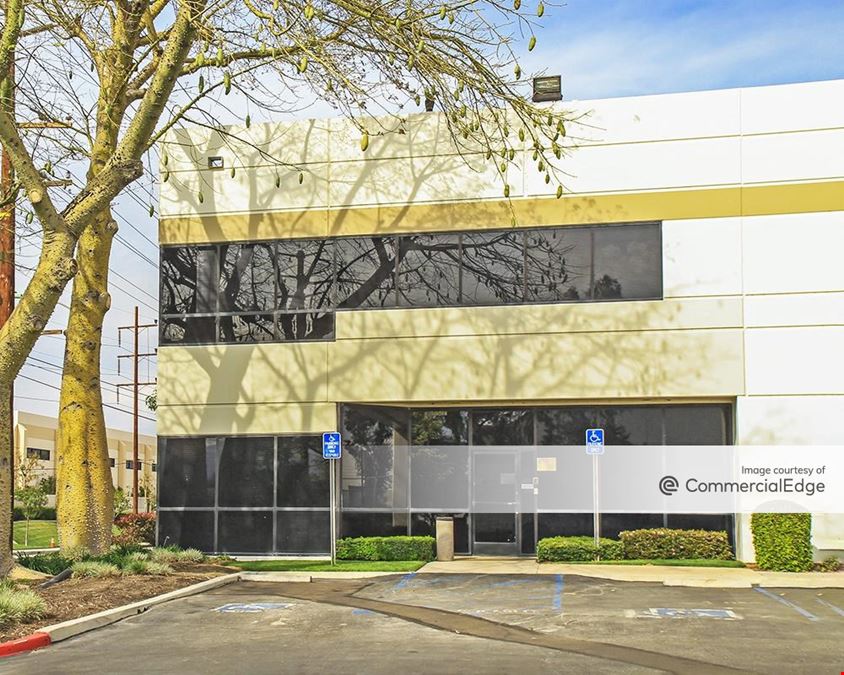 451 Cota St.