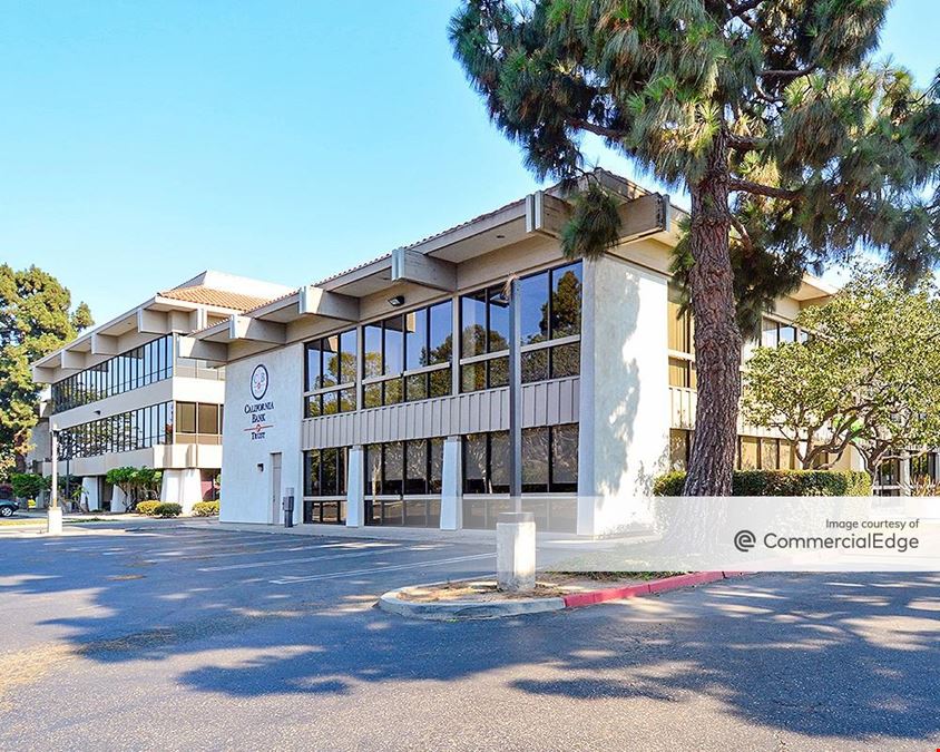 300 East Esplanade Drive