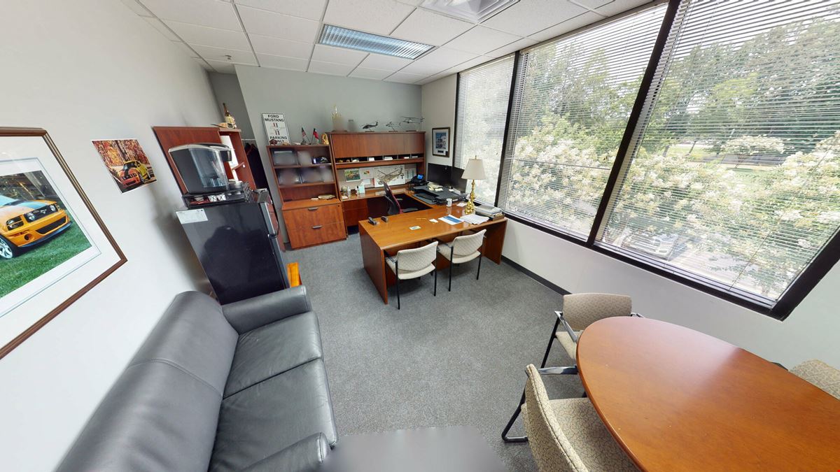 Corporate Office Facility with Simulation Room | Huntsville, AL