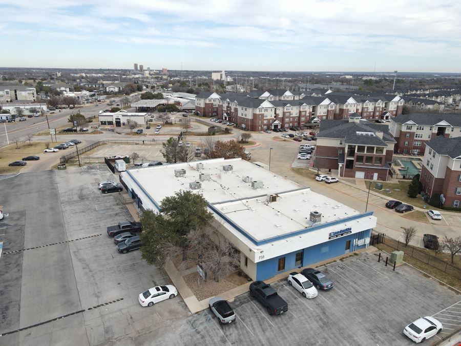 733 Fort Worth Dr