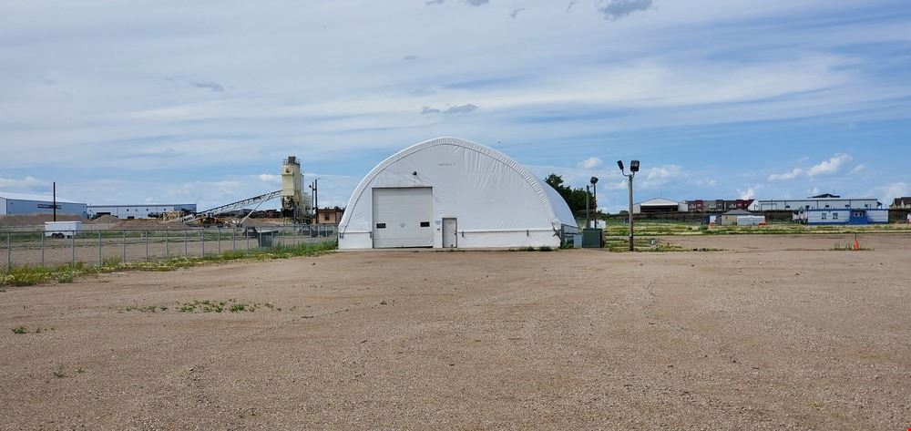 7,000 SQ FT SHOP ON 4.8 Acres In Stanley, ND