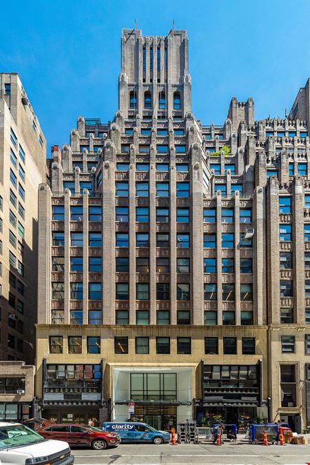 Chelsea Square - 251 West 30th Street