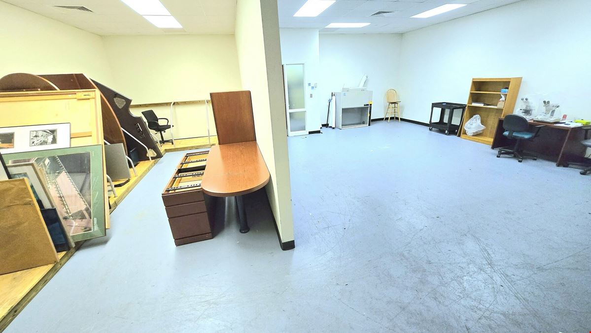 Rare Corporate Office Center near Downtown!