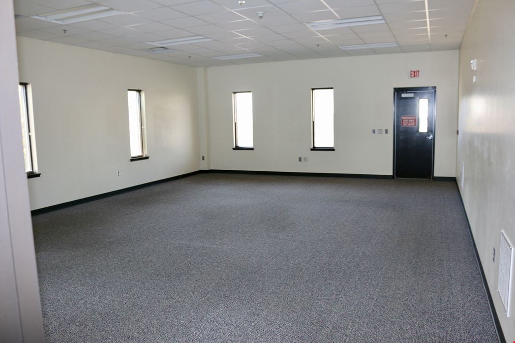 Freeland Industrial with Office Space