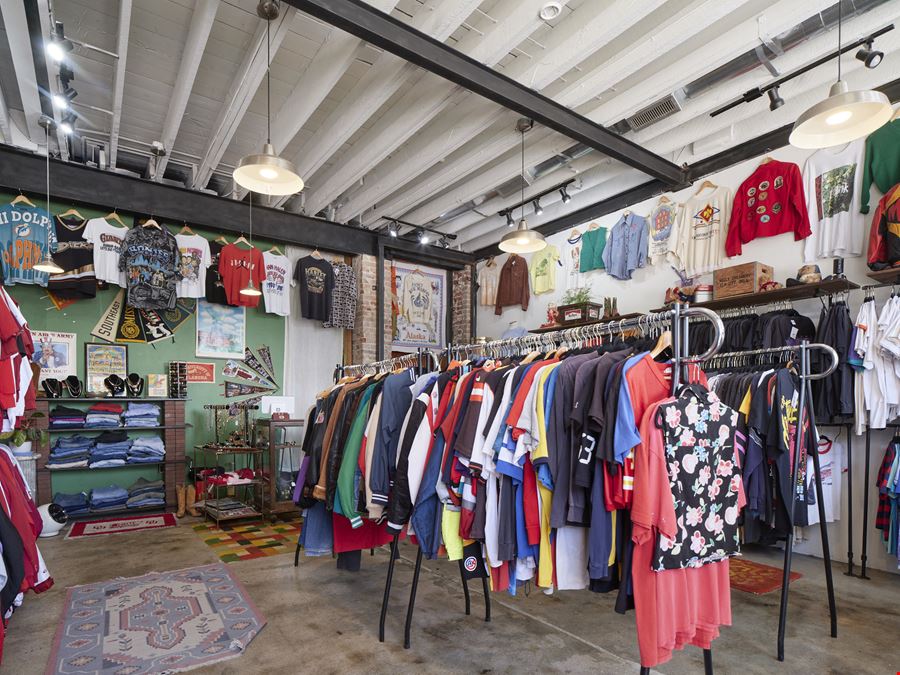 Walker Shops Retail