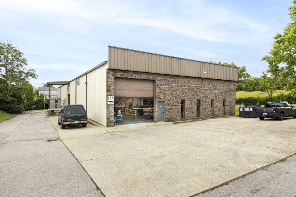 7,000 SF Industrial Space FOR LEASE in Nicholasville, KY