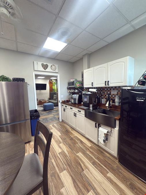2729 State Road 580