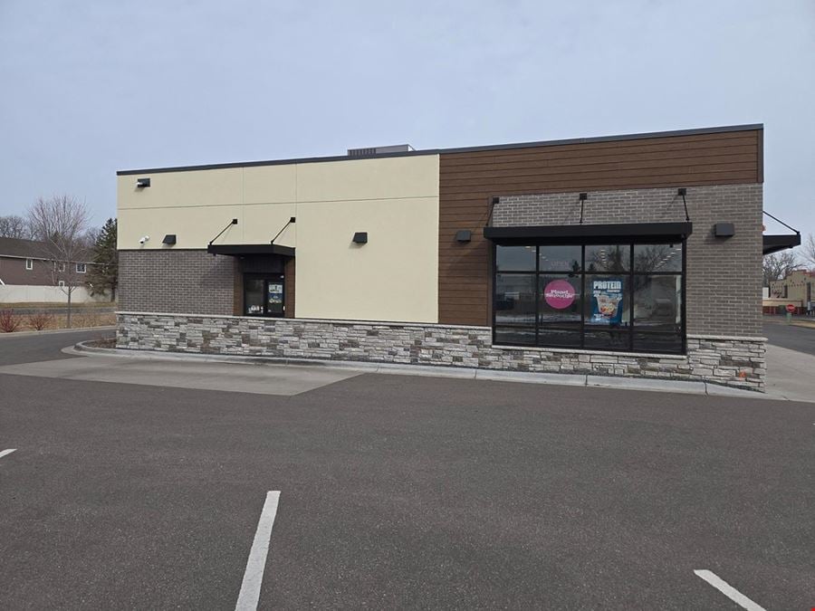 9927 Ulysses St NE, Suite 100