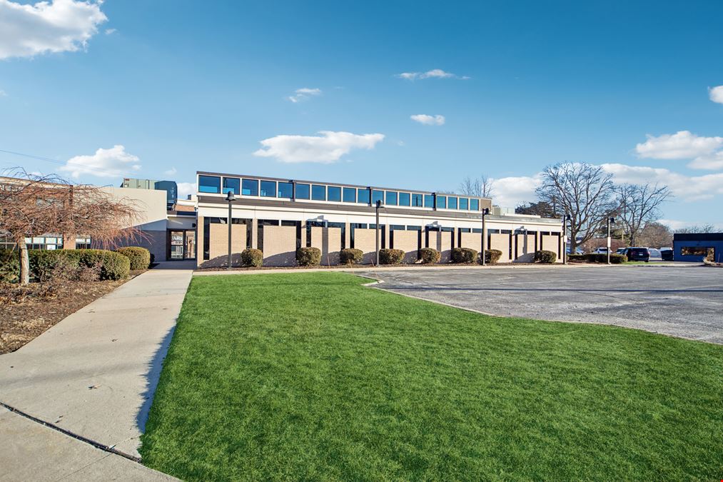 2805 Beaver Ave