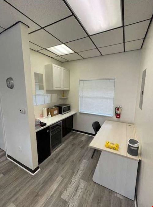 821 Grand Avenue Pkwy #200