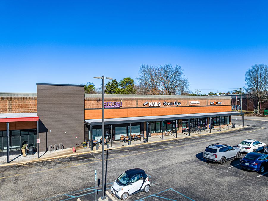 LaMonticello Shopping Center