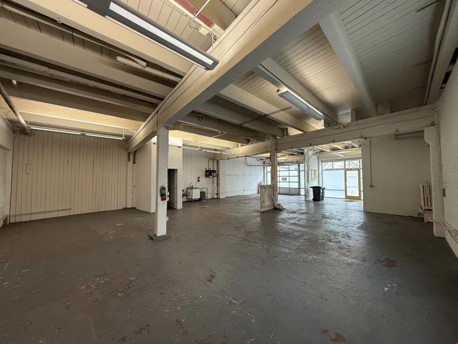 3131 Western Avenue