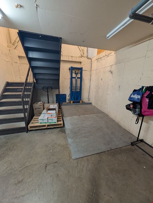 997 St. Laurent Blvd.