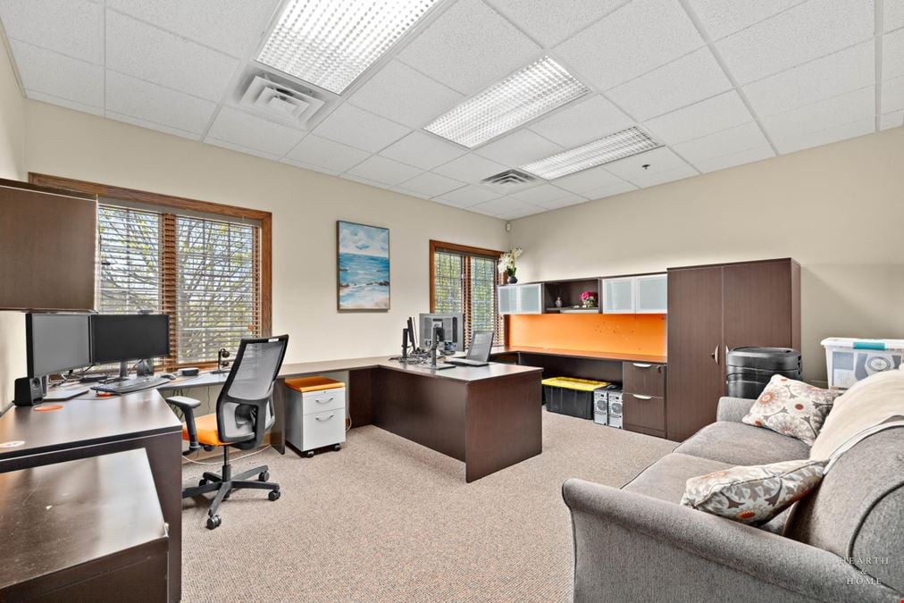 106 S Wynstone Park Dr, Ste 104. N Barrington, IL