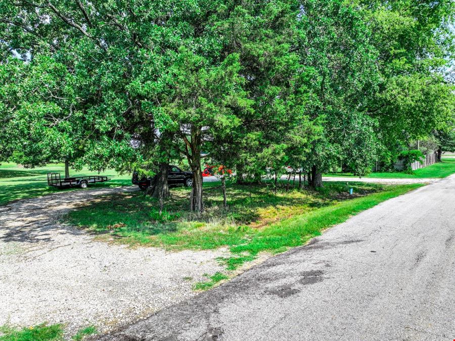 18.38 Acres for Sale in Campbell, TX