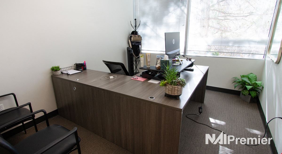 Riverboat Road Office