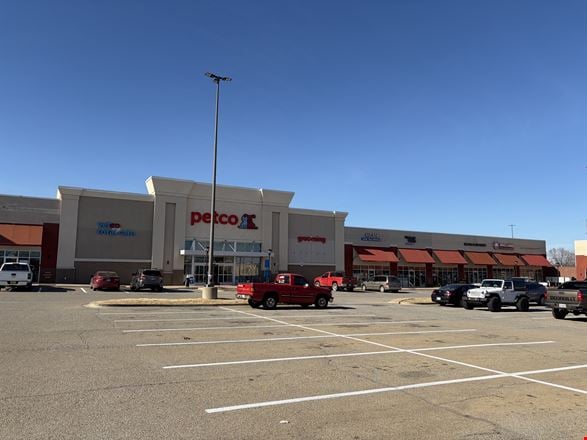 Preview of Retail space for Rent at 1908 - 2280 North Perkins Road