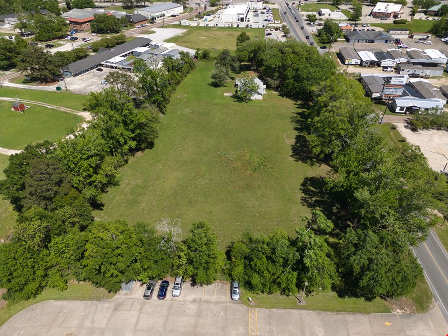 ±1.36 Acres Available on Florida Blvd. in Walker, LA