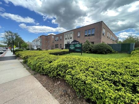 Preview of commercial space at 609 Farmington Avenue