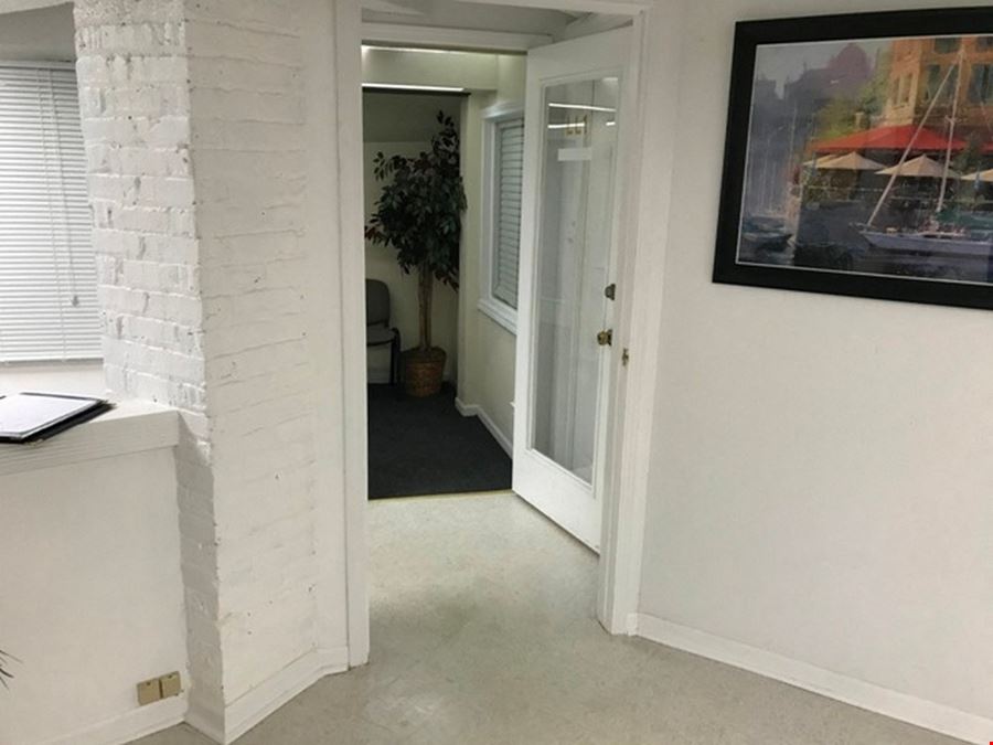 119 W Main (Route 72)