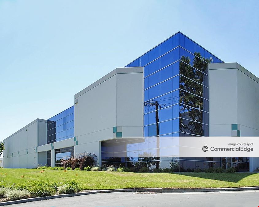 Prologis South Bay Distribution Center - 20801-20821 South Santa Fe Avenue